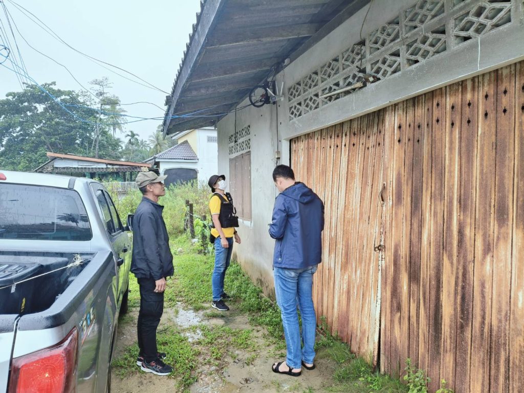 พ.ต.ท.อนุชา ไชยแบน สว.สส.สภ.โคกเคียน พร้อมกำลังชุดสืบสวน ว.4 👉 ได้ทำการตรวจสอบกล้องวงจรปิดระบบ WiFi / 4G/ยุทธวิธี